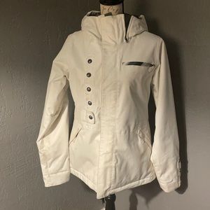 Women’s Burton Jacket, size medium. Great for Ski and Snowboard